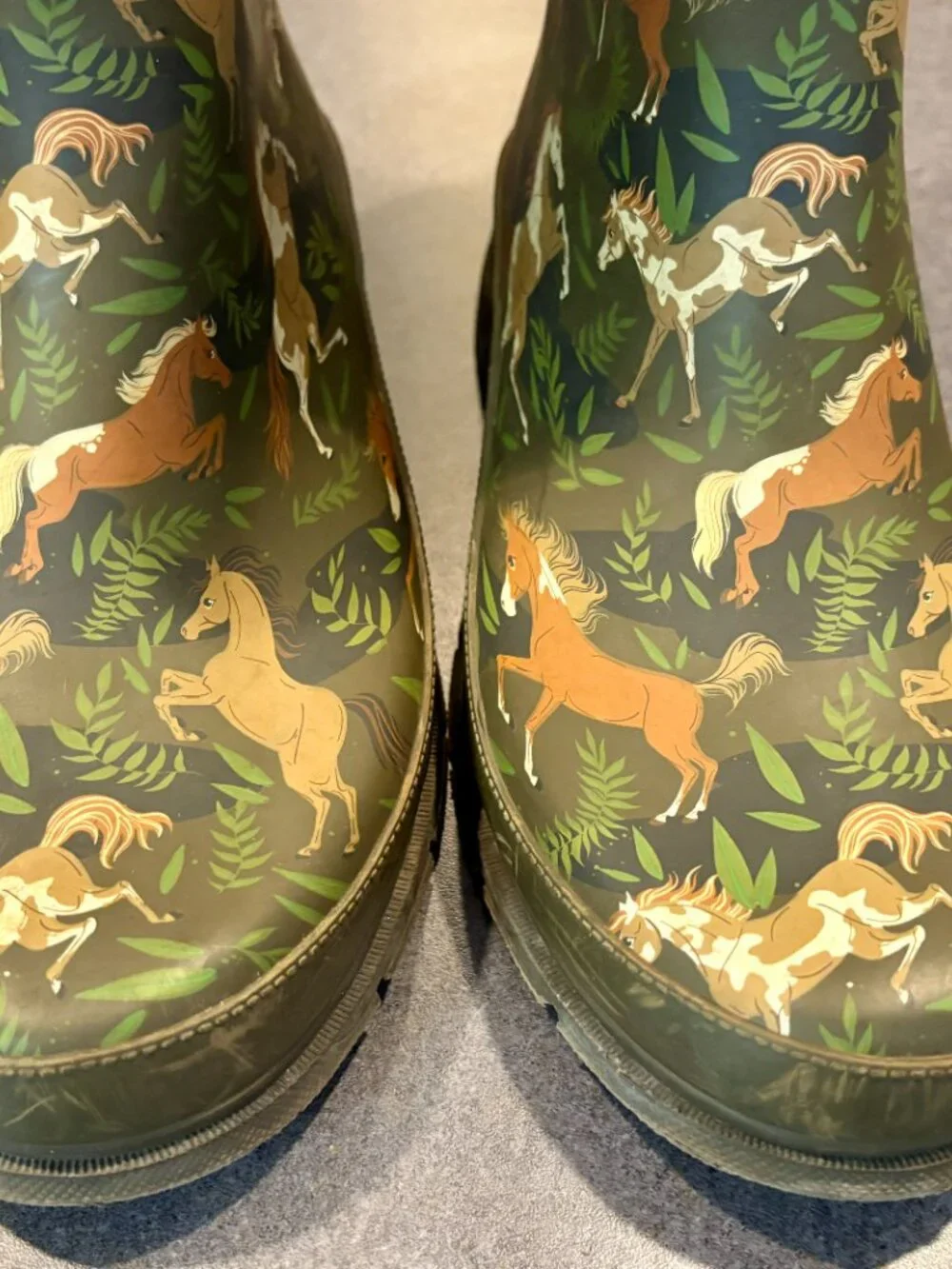 ~~Western Chief Patterned Pony Rain Boots Women’s 10 Brown Horse Print..GUC!!!
